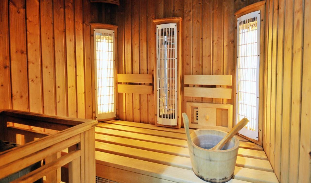 Bursztyn Spa Kołobrzeg Kültér fotó